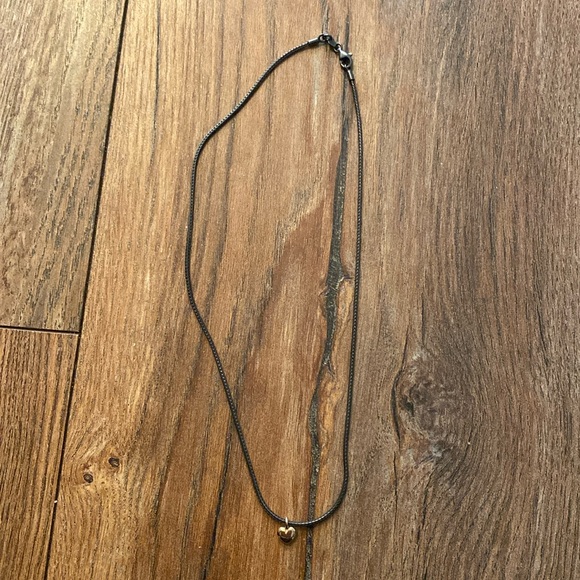 Pandora gold heart with onyx color necklace - Picture 1 of 4